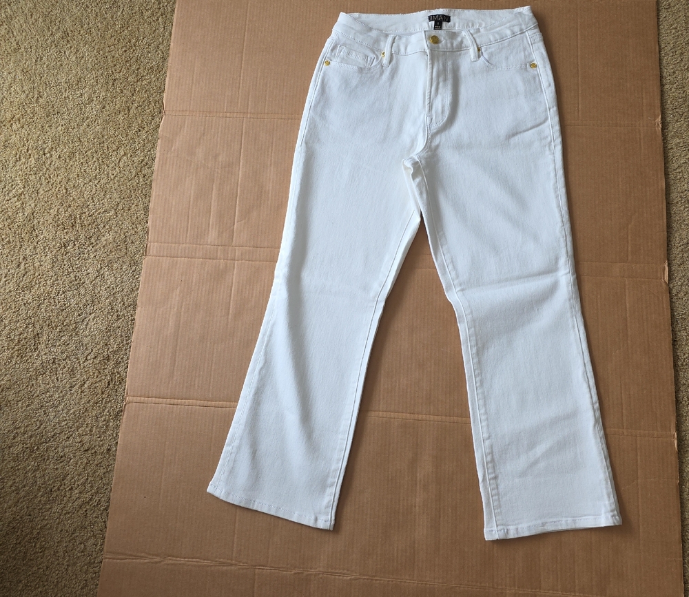 IMAN Women's White Cropped Pants